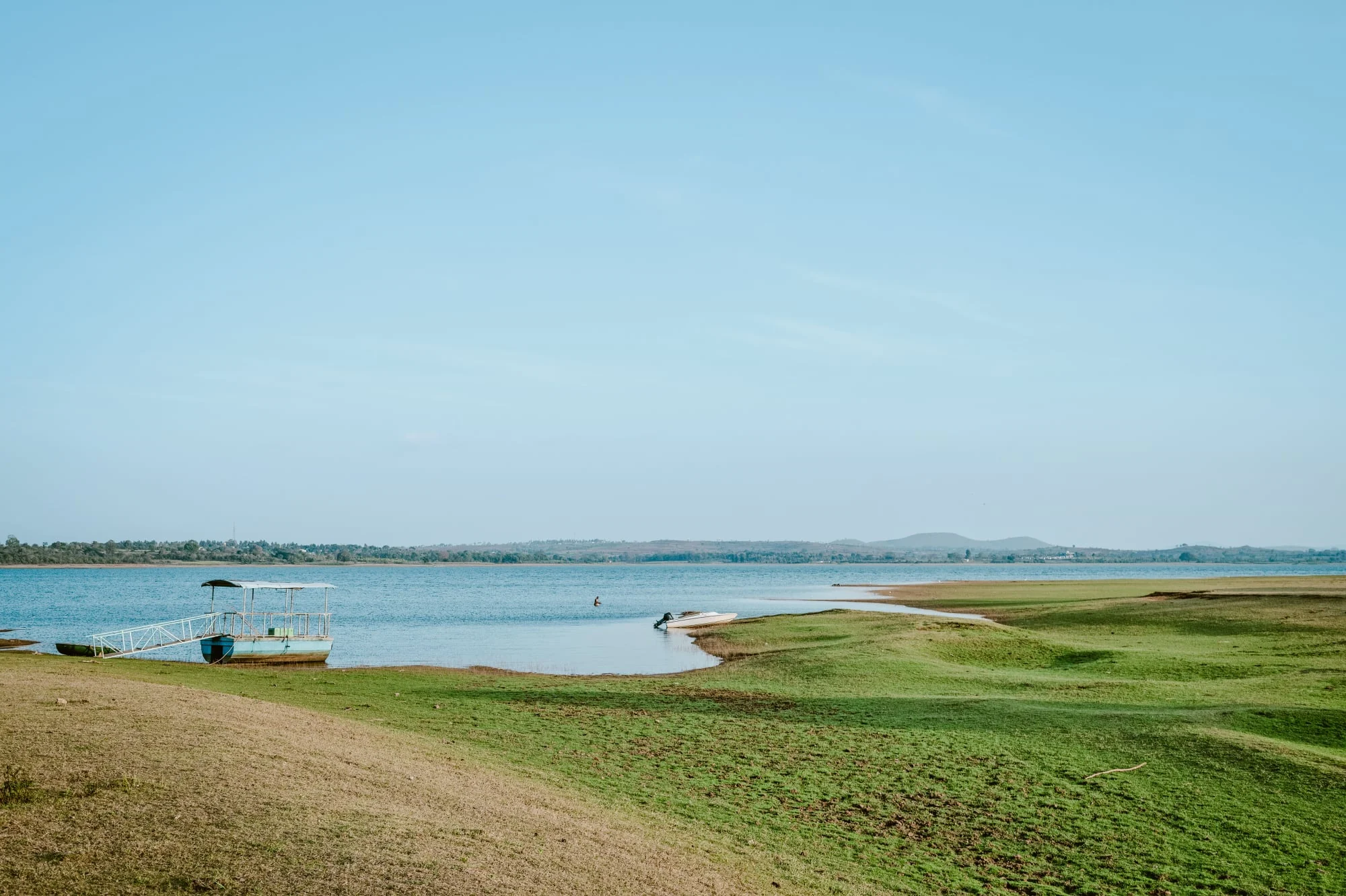 The Kabini backwaters beside Red Earth Kabini